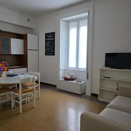 Pizza & Pizzoccheri House * Lecco